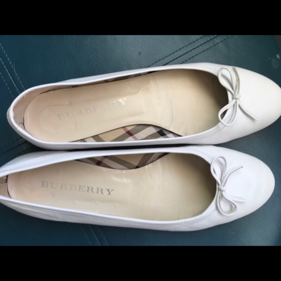 Burberry flats - Picture 6 of 8